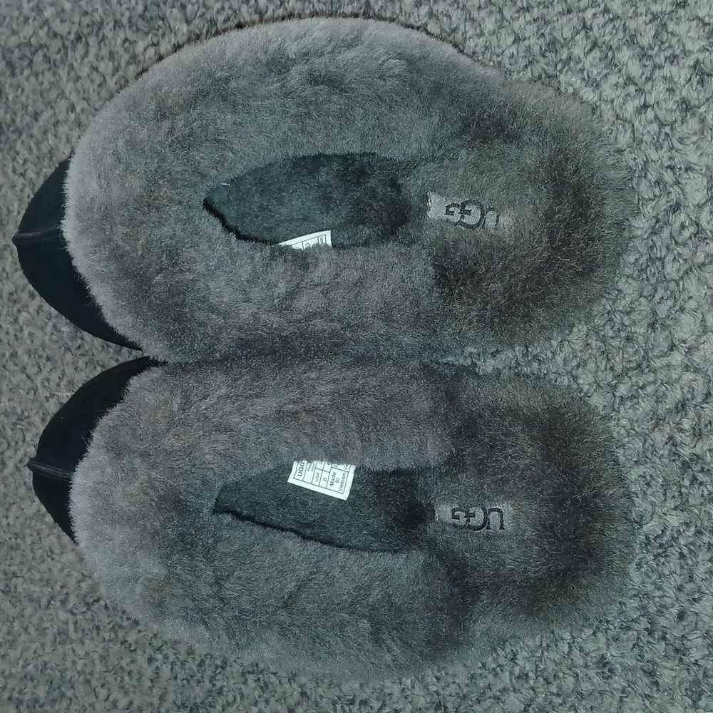 Ugg Scuffette II Black Slippers - Picture 3 of 4